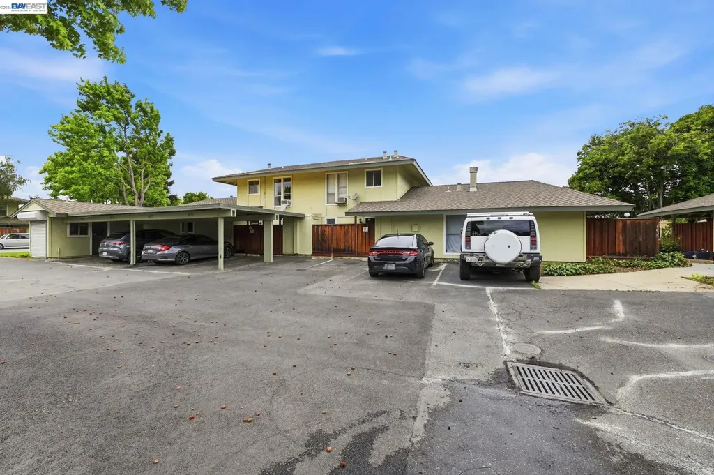 5649 Evergreen Terrace Fremont CA 94538