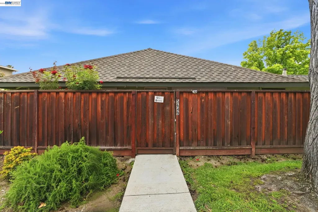 5649 Evergreen Terrace Fremont CA 94538