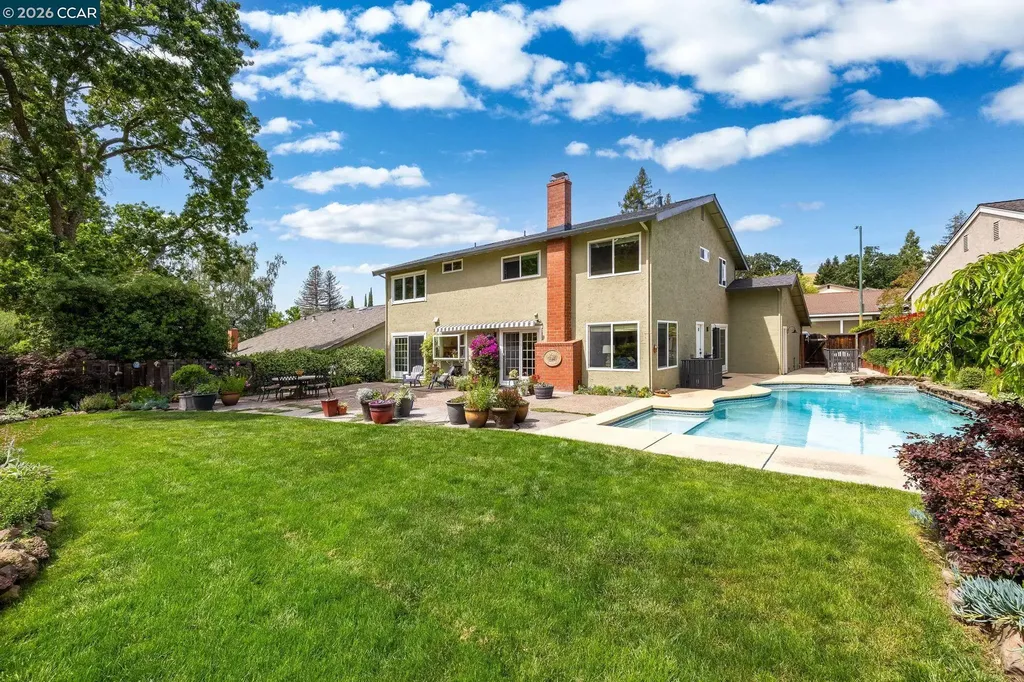 1957 Whitecliff Court Walnut Creek CA 94596