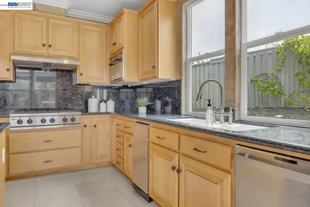 10872 Inspiration Circle Dublin CA 94568