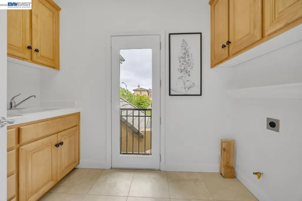 10872 Inspiration Circle Dublin CA 94568