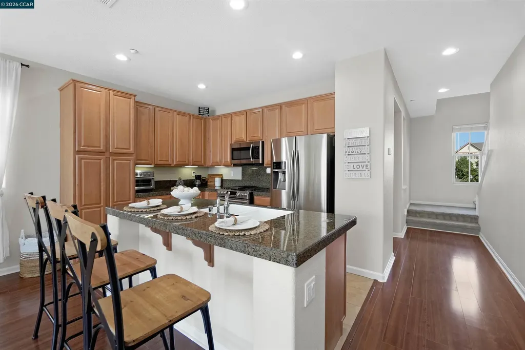 2081 Tsushima Street Hercules CA 94547