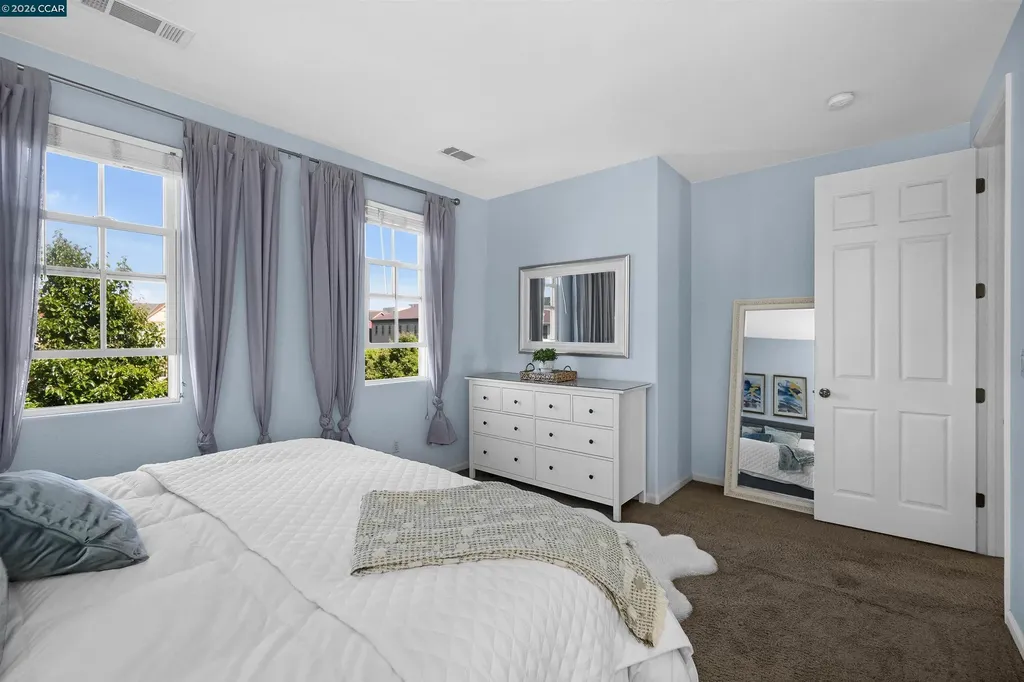 2081 Tsushima Street Hercules CA 94547