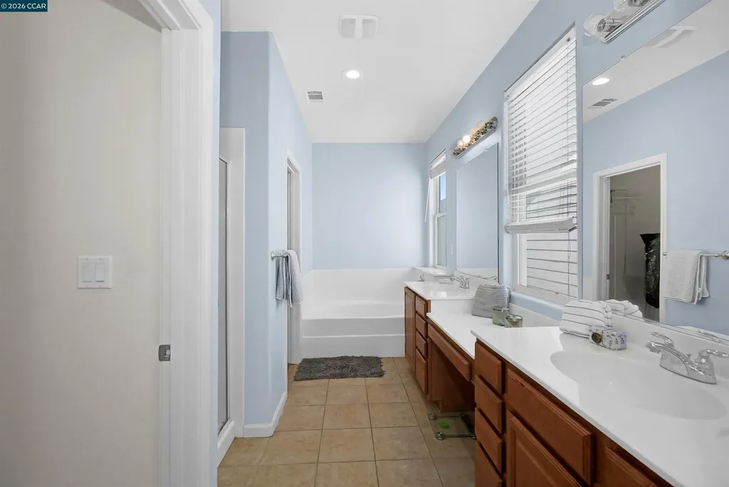 2081 Tsushima Street Hercules CA 94547