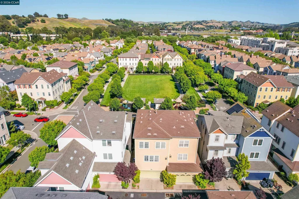 2081 Tsushima Street Hercules CA 94547