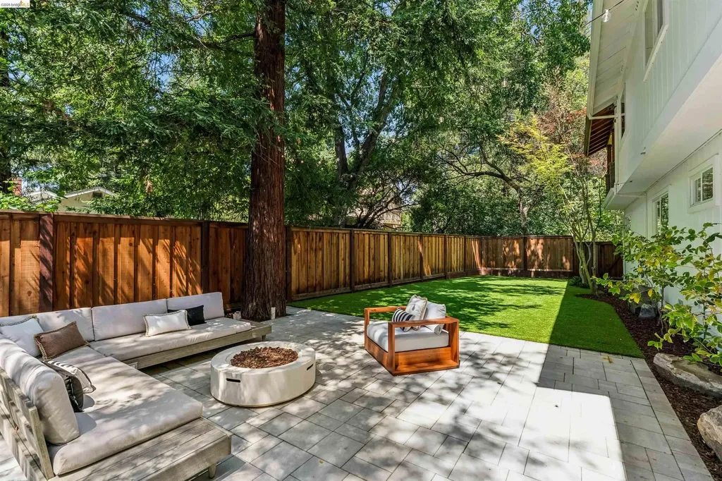 1035 Thompson Road Lafayette CA 94549