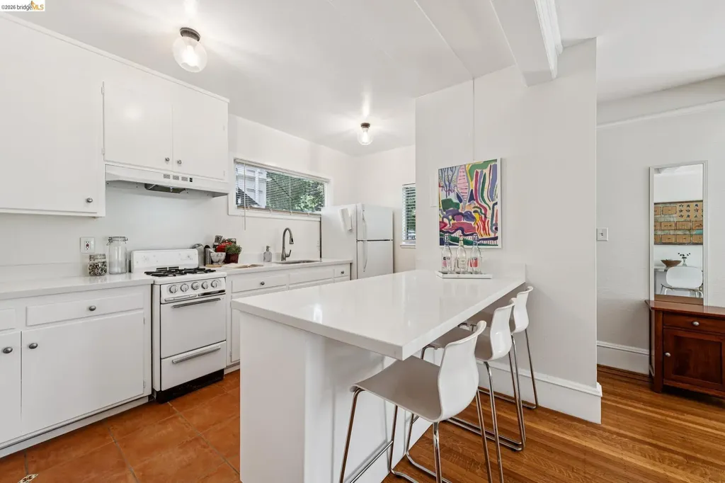2638 Warring Street Berkeley CA 94704
