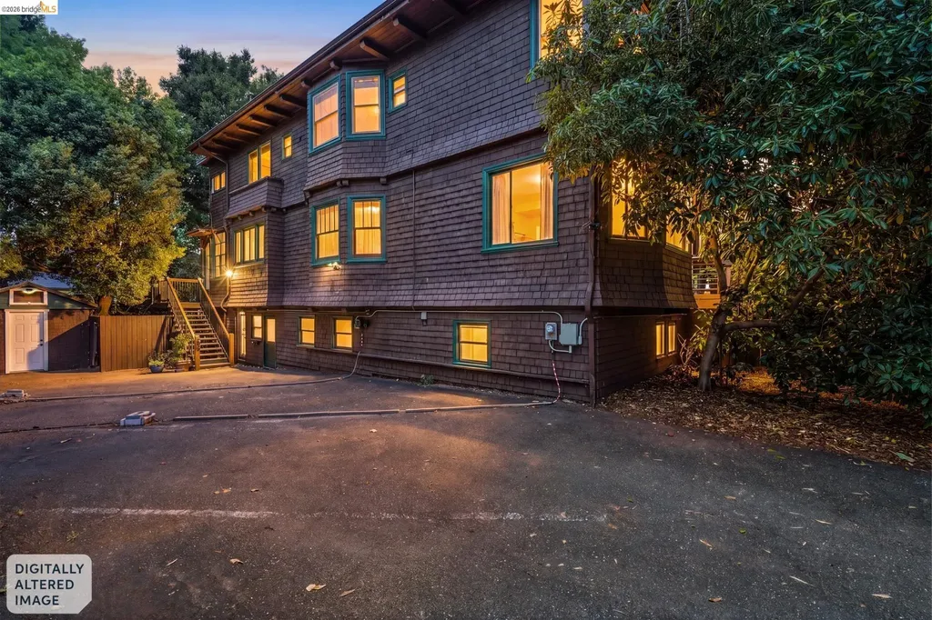 2638 Warring Street Berkeley CA 94704