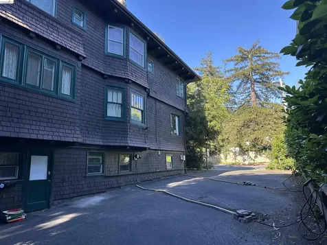 2638 Warring Street Berkeley CA 94704