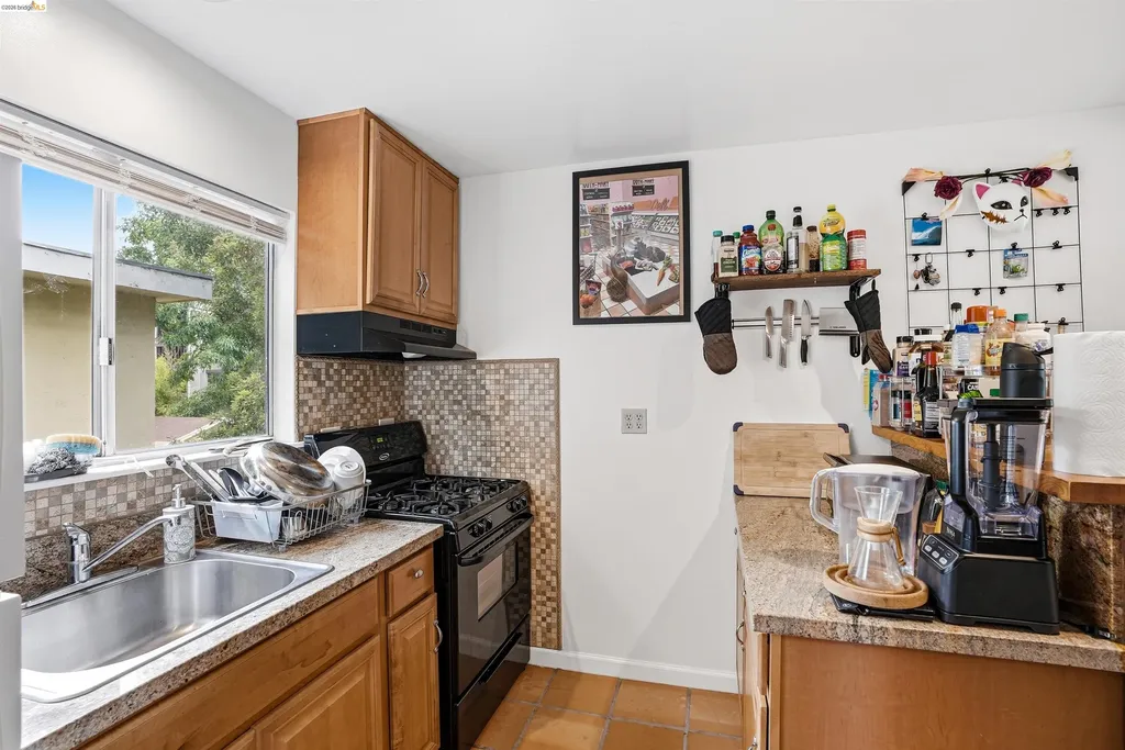 3431 Wilson Avenue Oakland CA 94602