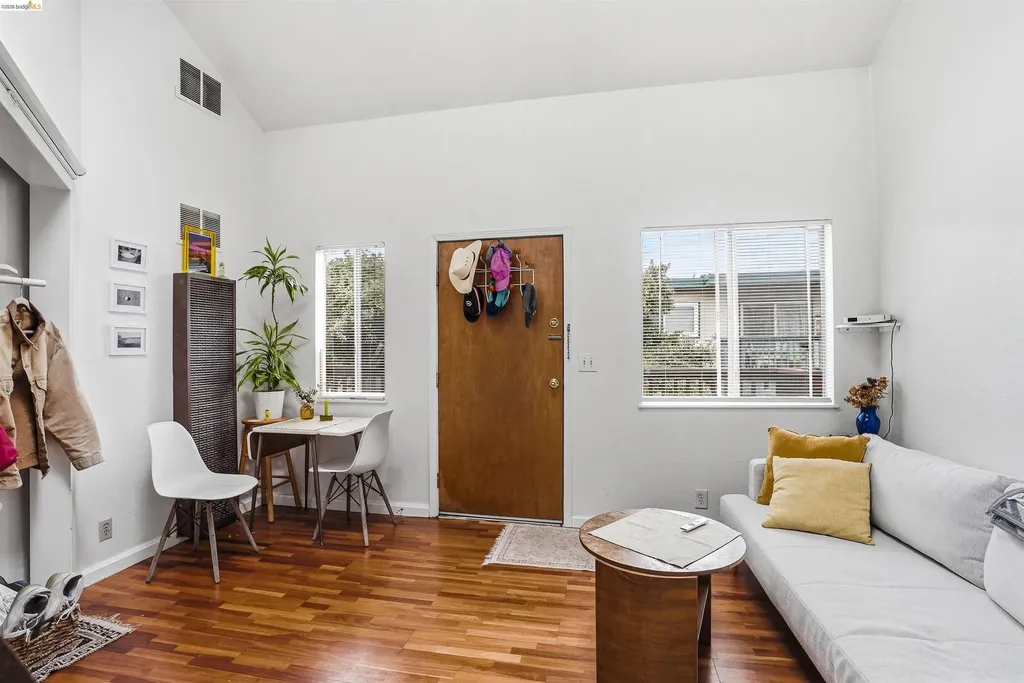 3431 Wilson Avenue Oakland CA 94602