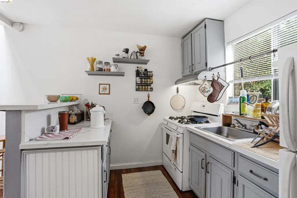 3431 Wilson Avenue Oakland CA 94602