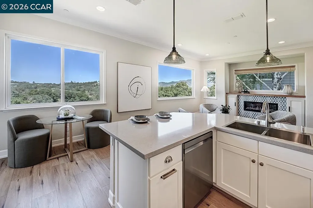 592 High Eagle Court Walnut Creek CA 94595