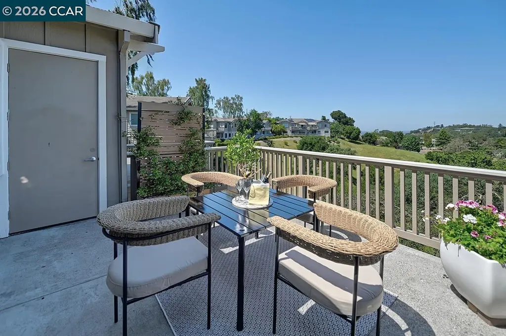 592 High Eagle Court Walnut Creek CA 94595