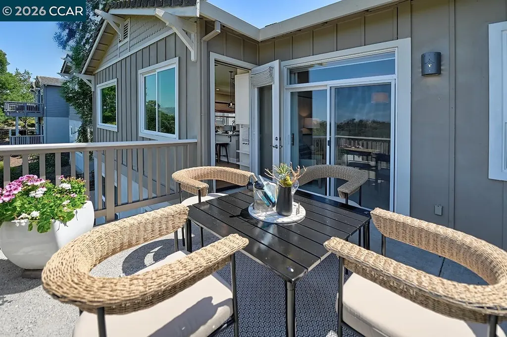 592 High Eagle Court Walnut Creek CA 94595