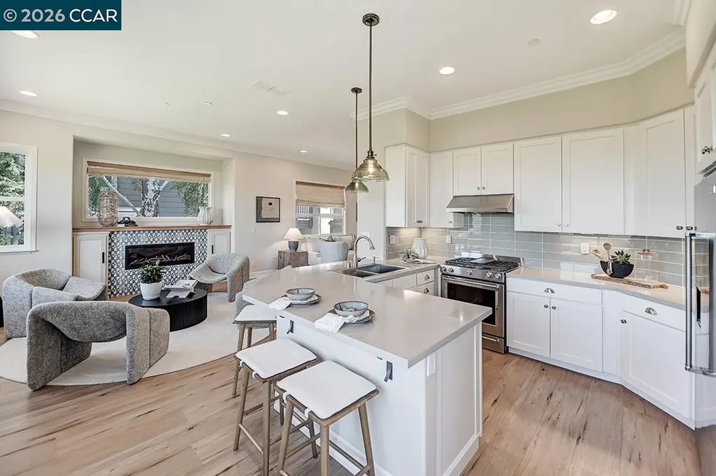 592 High Eagle Court Walnut Creek CA 94595