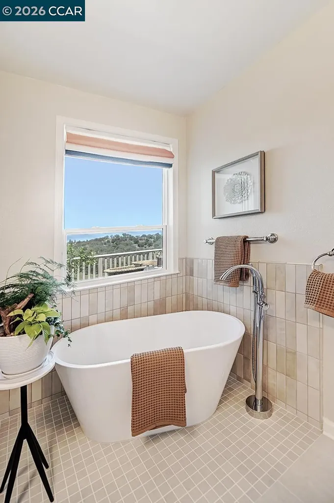 592 High Eagle Court Walnut Creek CA 94595