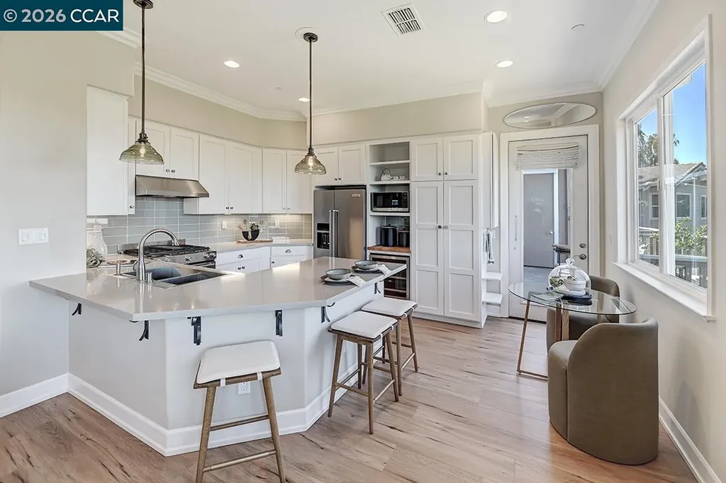 592 High Eagle Court Walnut Creek CA 94595