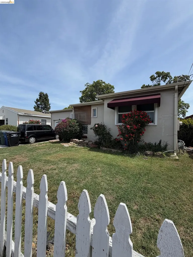 177 Jimno Avenue Pittsburg CA 94565