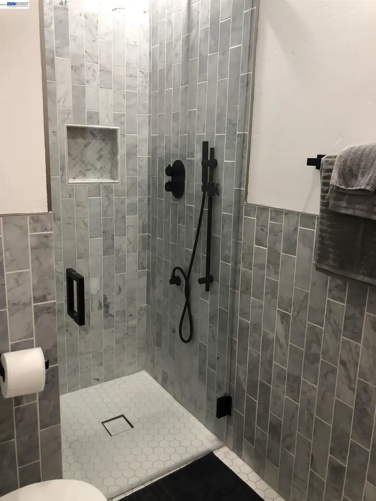 3714 12th Street Oakland CA 94601