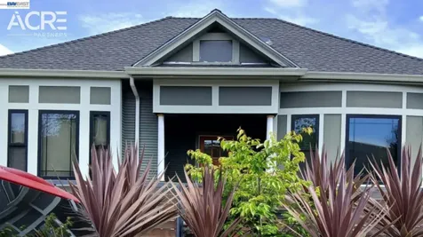 3714 12TH Street Oakland CA 94601