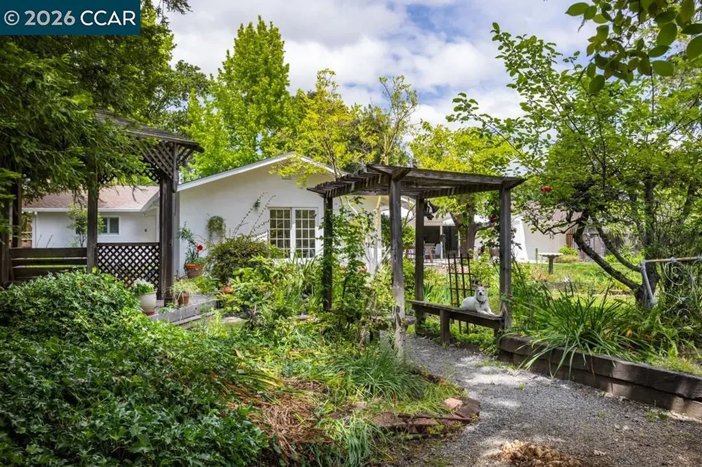 516 Mcgrath Court Pleasant Hill CA 94523