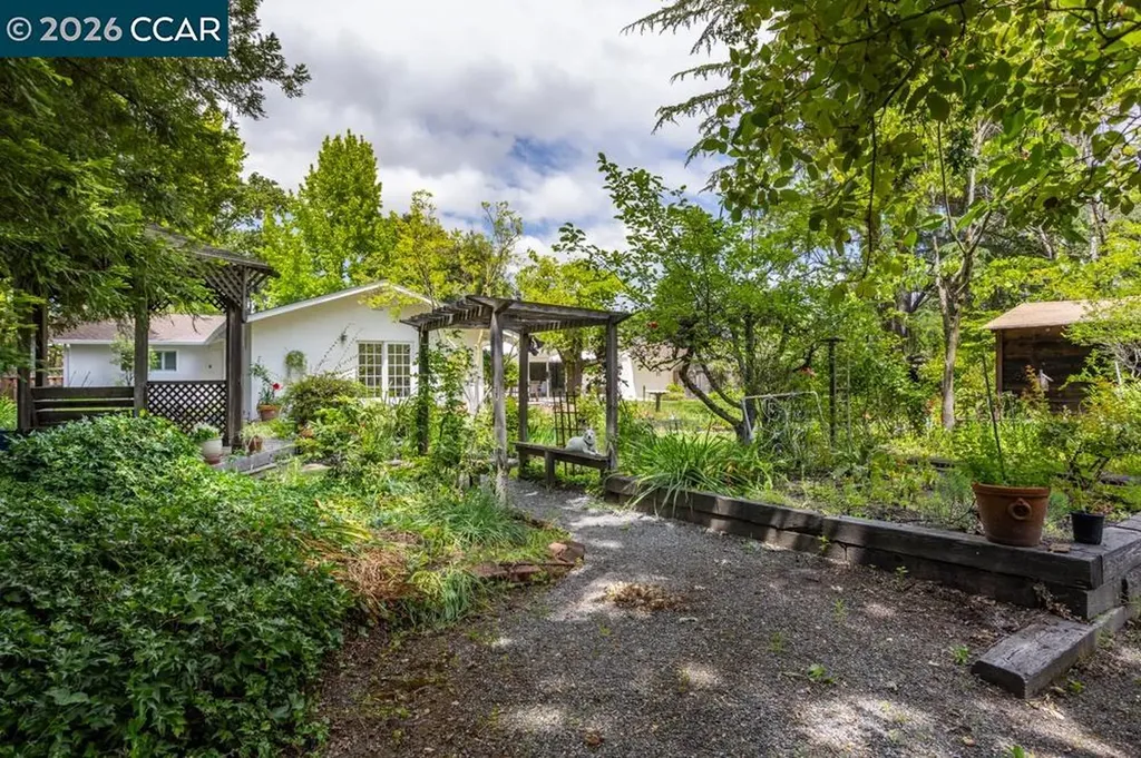 516 Mcgrath Court Pleasant Hill CA 94523