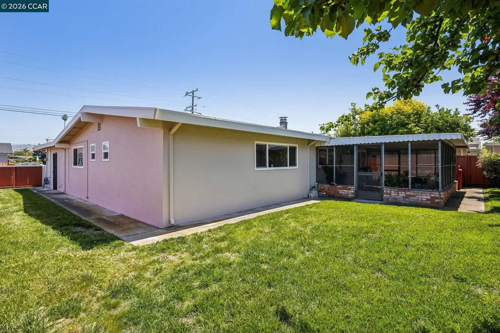 27621 Loyola Avenue Hayward CA 94545