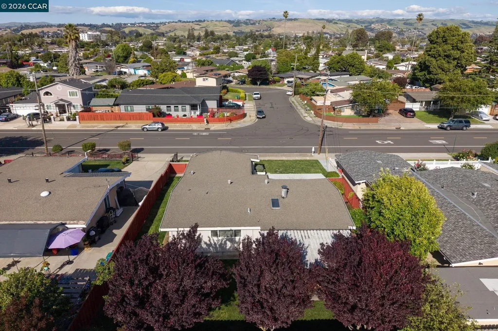 27621 Loyola Avenue Hayward CA 94545