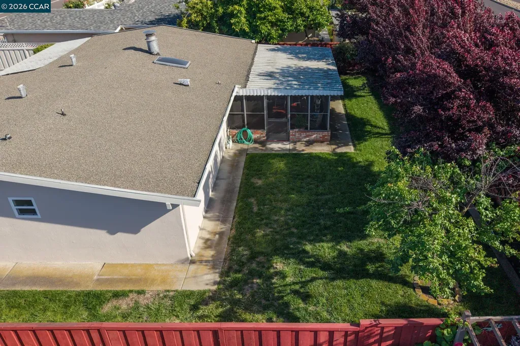 27621 Loyola Avenue Hayward CA 94545