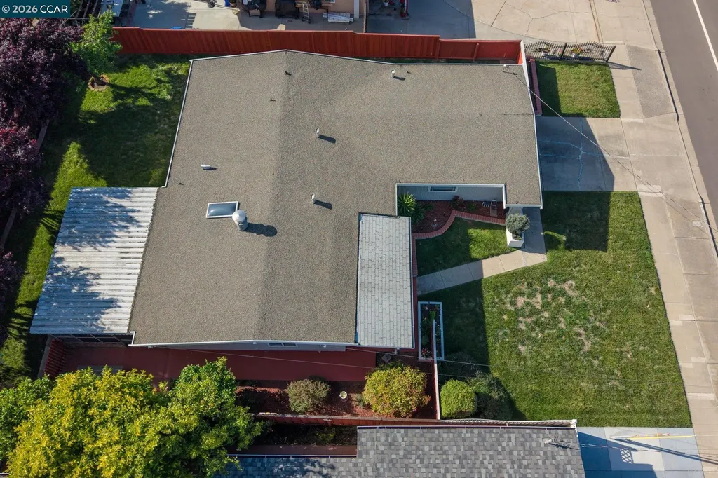 27621 Loyola Avenue Hayward CA 94545
