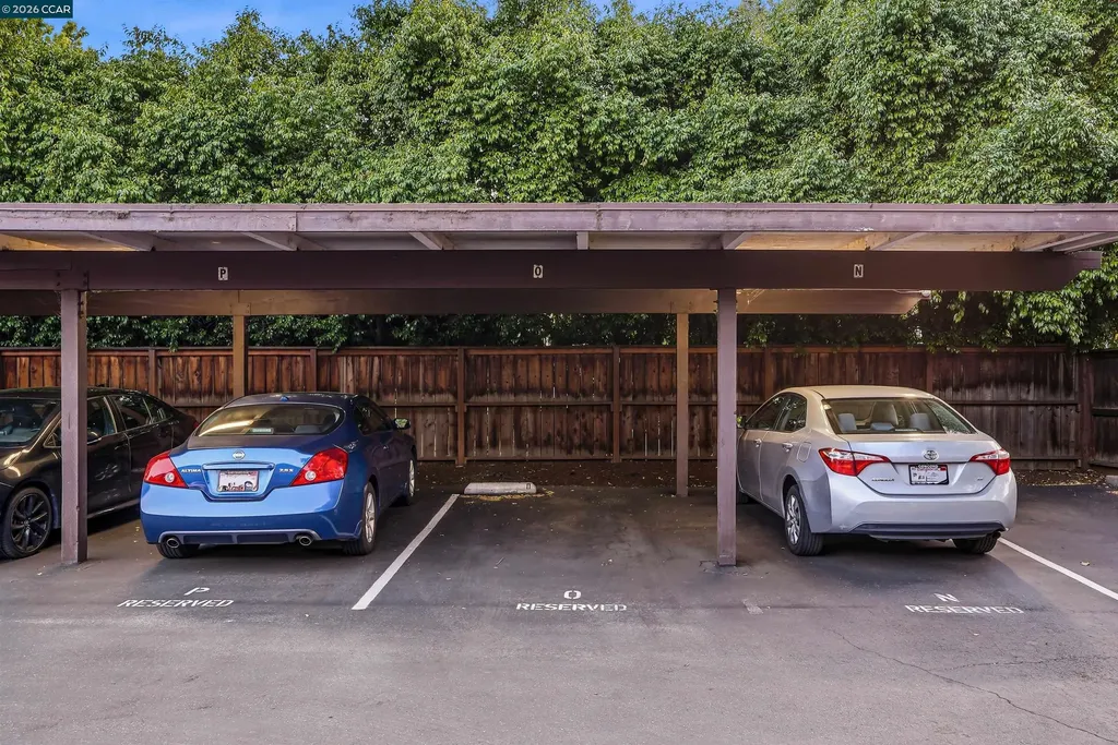 2450 Walters Way Concord CA 94520