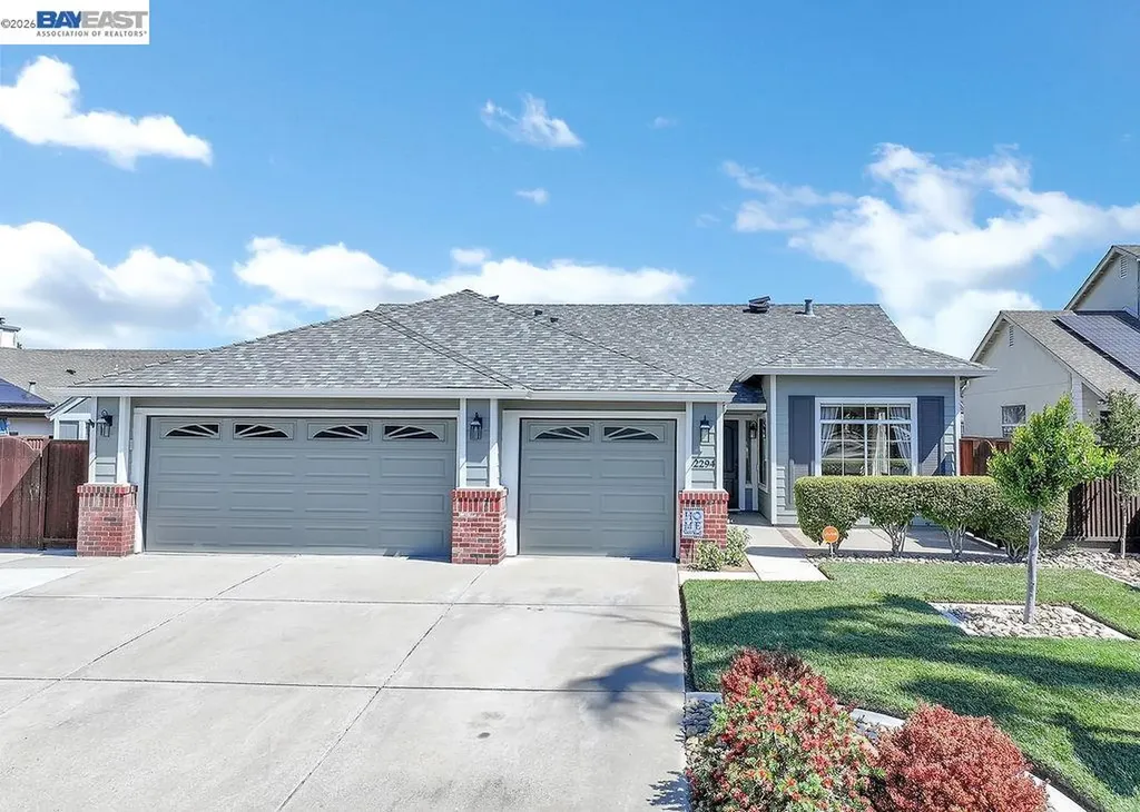 2294 El Monte Drive Oakley CA 94561