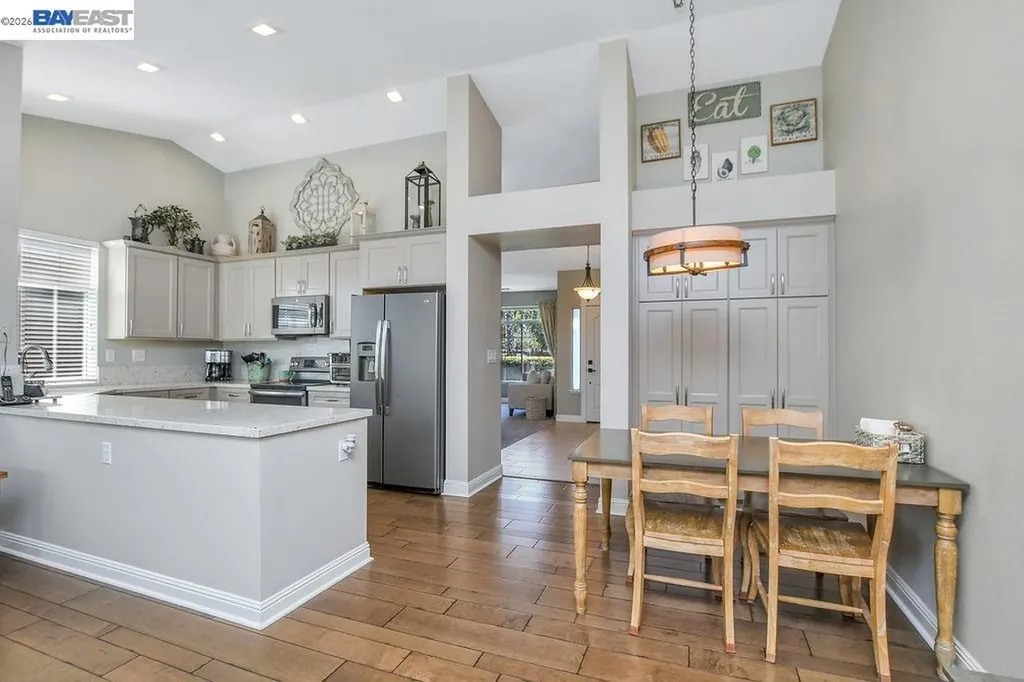 2294 El Monte Drive Oakley CA 94561
