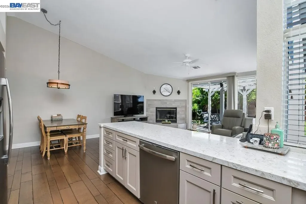 2294 El Monte Drive Oakley CA 94561