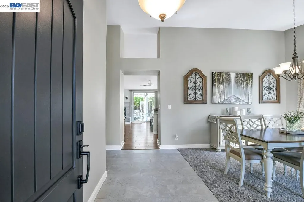 2294 El Monte Drive Oakley CA 94561