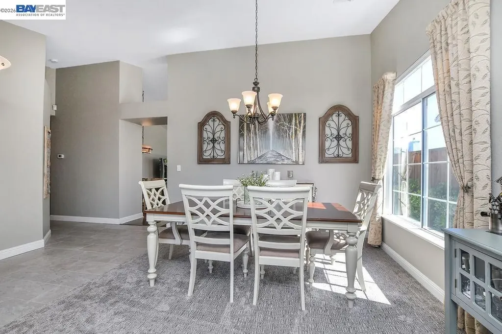 2294 El Monte Drive Oakley CA 94561