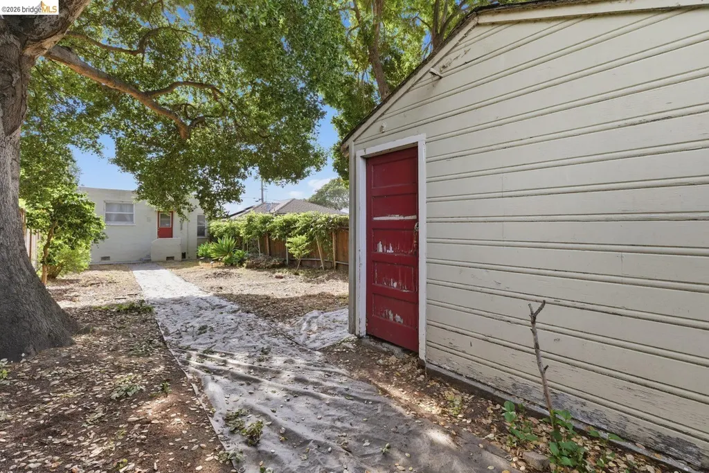 130 Behrens Street El Cerrito CA 94530
