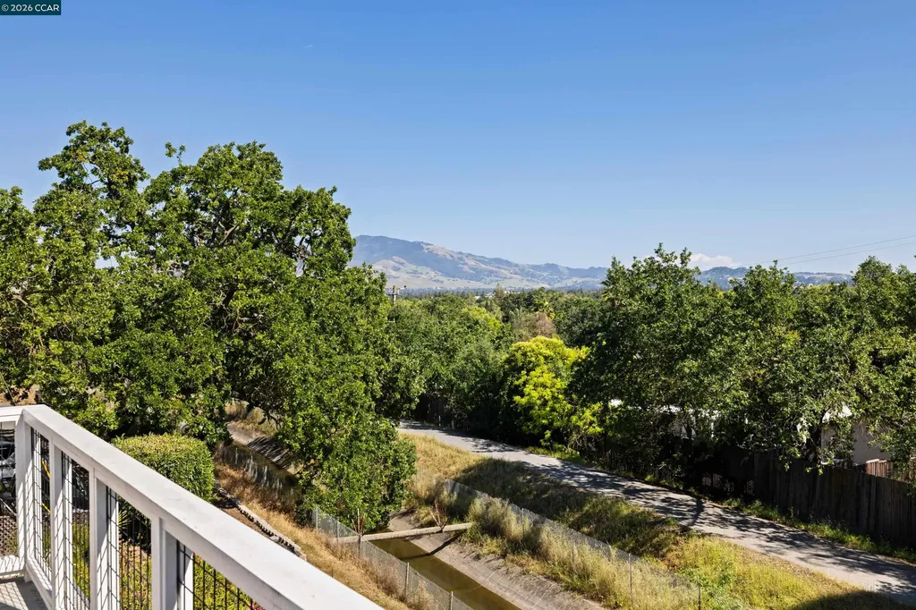 599 Best Road Pleasant Hill CA 94523