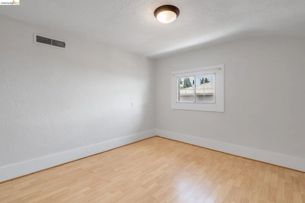2350 Spaulding Berkeley CA 94703
