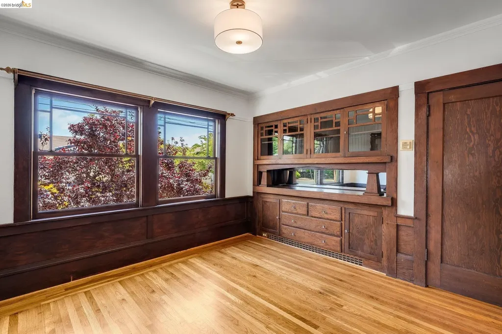 2350 Spaulding Berkeley CA 94703