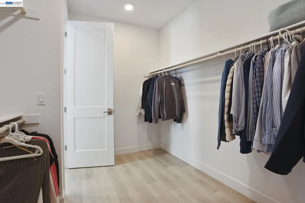 5977 Lombard Street Dublin CA 94568