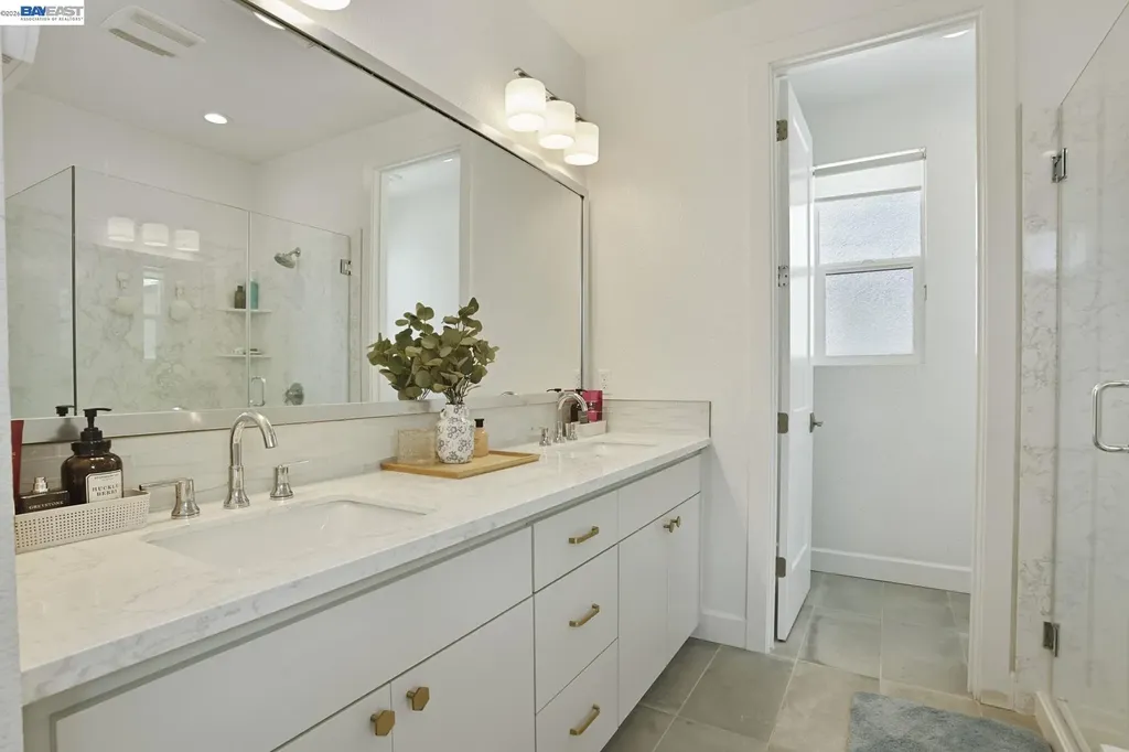 5977 Lombard Street Dublin CA 94568