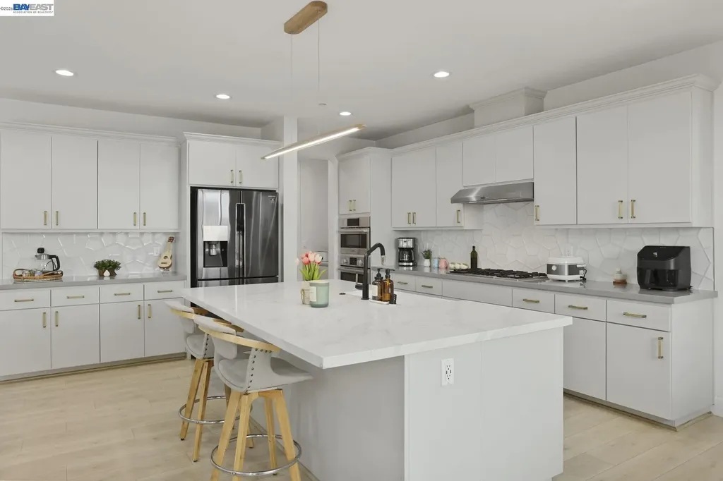 5977 Lombard Street Dublin CA 94568