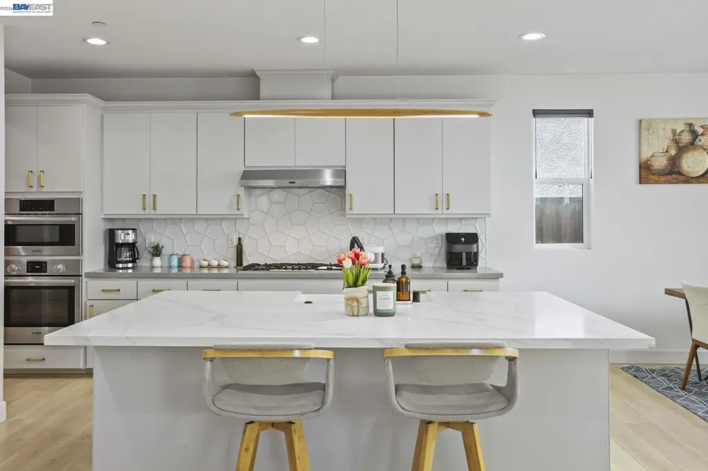 5977 Lombard Street Dublin CA 94568