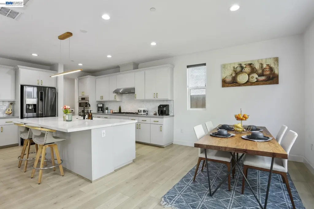 5977 Lombard Street Dublin CA 94568
