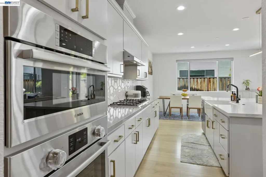 5977 Lombard Street Dublin CA 94568