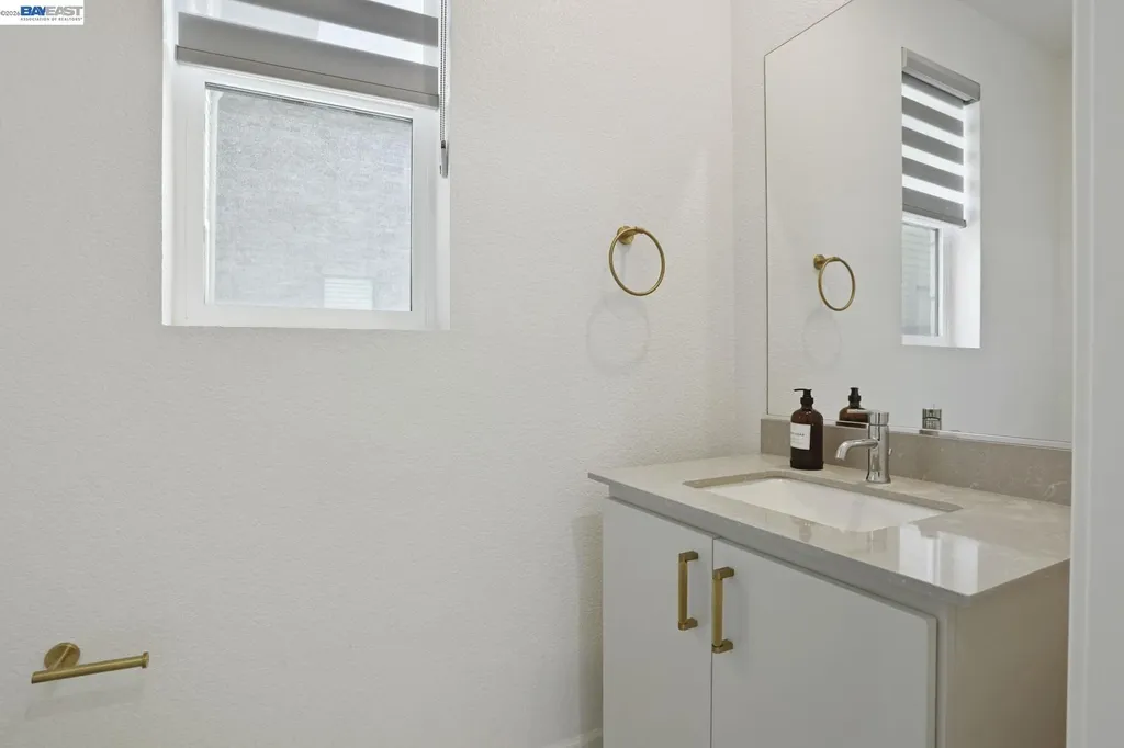 5977 Lombard Street Dublin CA 94568