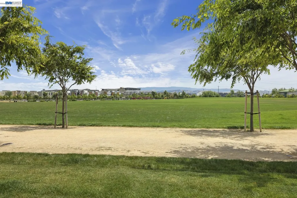 5977 Lombard Street Dublin CA 94568