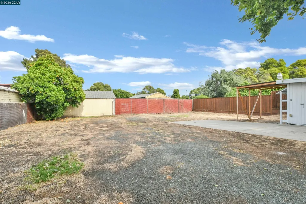 15 Alves Lane Bay Point CA 94565